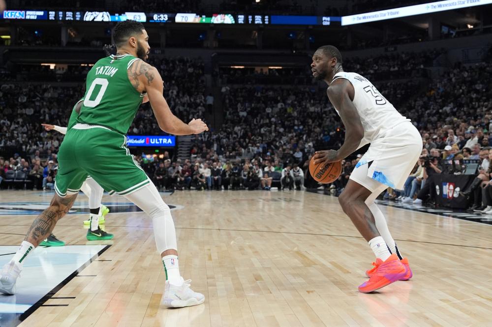 乌尔比希被 乌尔比希被